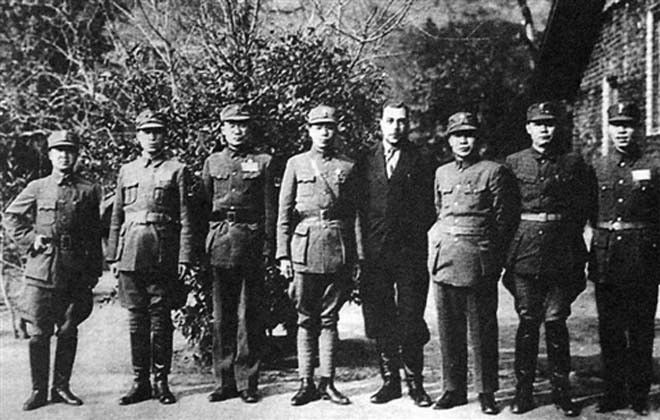 蒋介石谈国军“十二大耻辱” - 夏季草原 - 夏季草原的博客 蒋介石谈国军“十二大耻辱” - 酒鬼鼠 - 酒鬼鼠