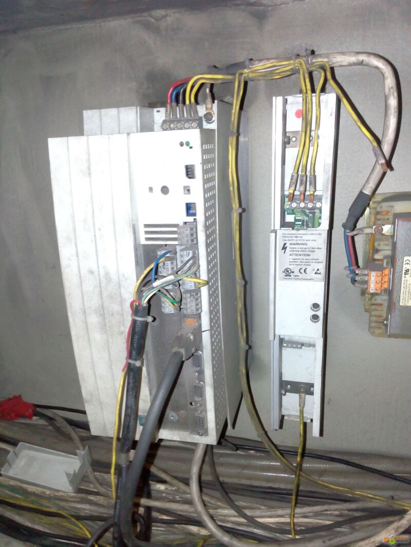 附件 伦茨93系列伺服维修.jpg