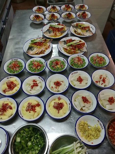 热烈祝贺何爹浏阳蒸菜火焰店隆重开业！760 / 作者:何爹蒸菜 / 帖子ID:259066