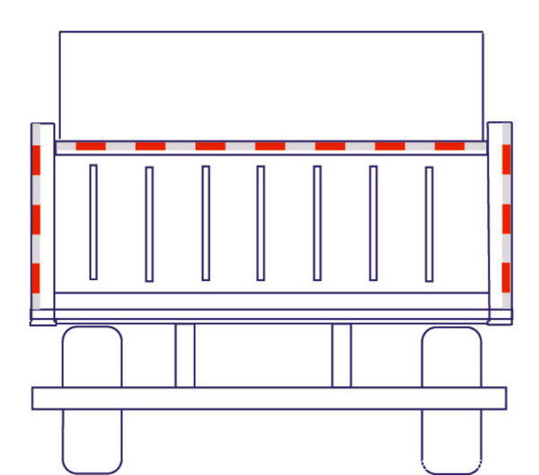 敢冒险罚200元&nbsp;奔驰6驱皮卡情迷反光贴