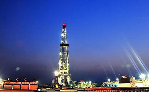 过剩担忧加剧油价重挫近3% 下跌将霸占未来?