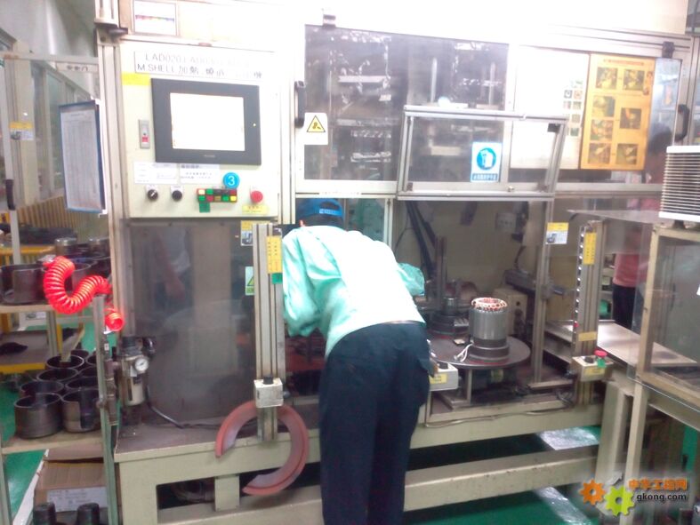 附件 高频感应加热设备现场.jpg