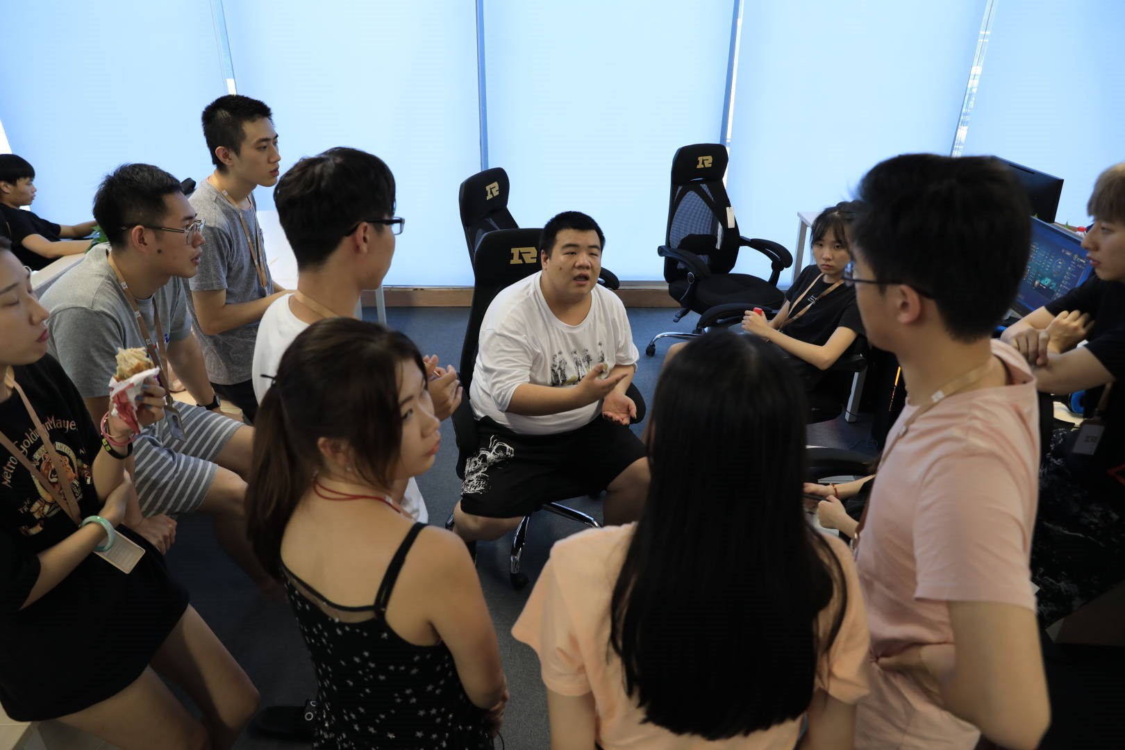 【RNG电竞体验营】打完这场比赛，我就回家好好学习